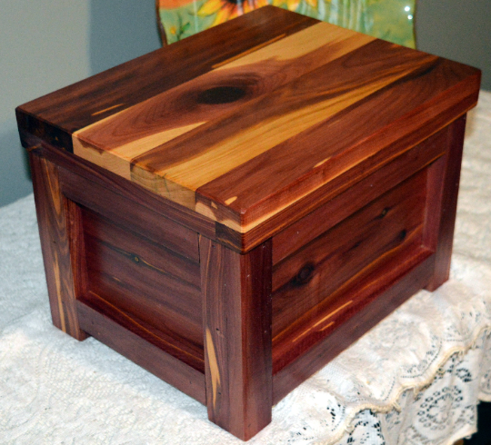 Handmade Cedar Keepsake Box - Large Tabletop Cedar Chest – taylorsvillecrate