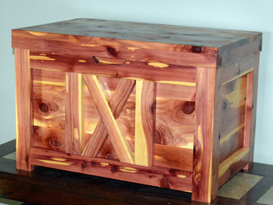 Handcrafted Rustic Cedar Chest with Tray, Quilt, Sewing box, Keepsake ...